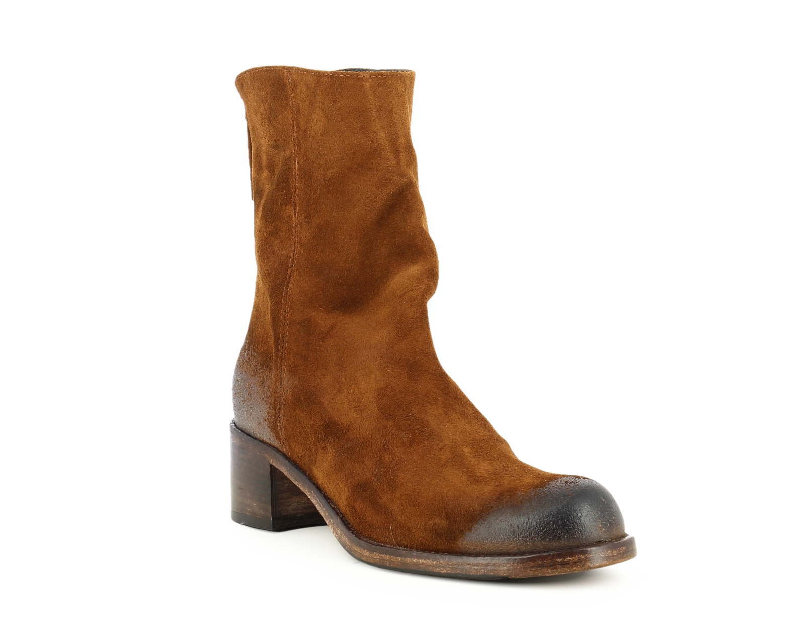 ESTER 01 CAMEL