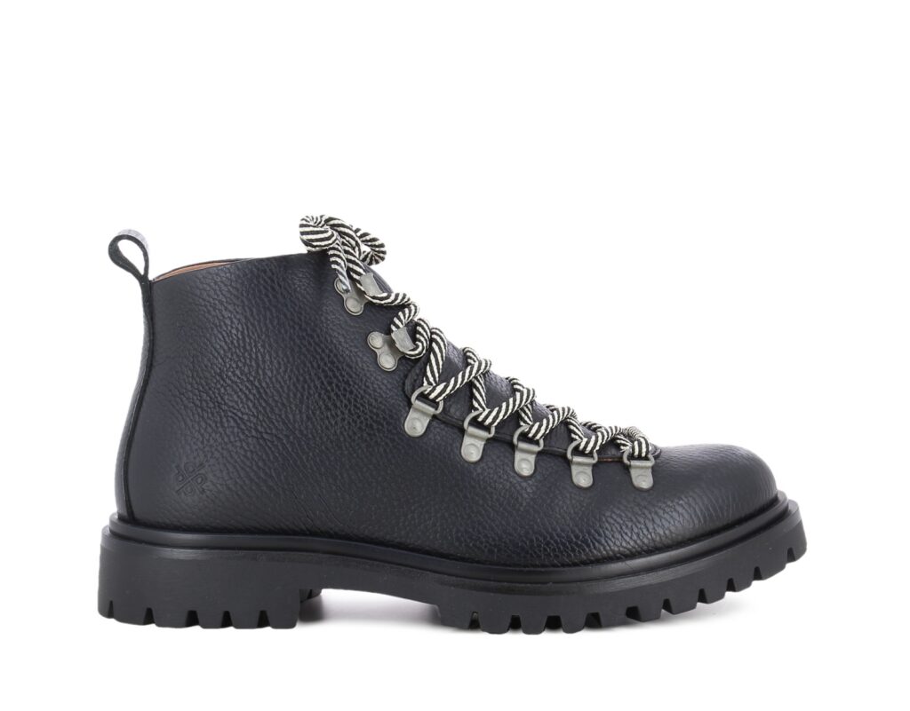 GRAZ BLACK